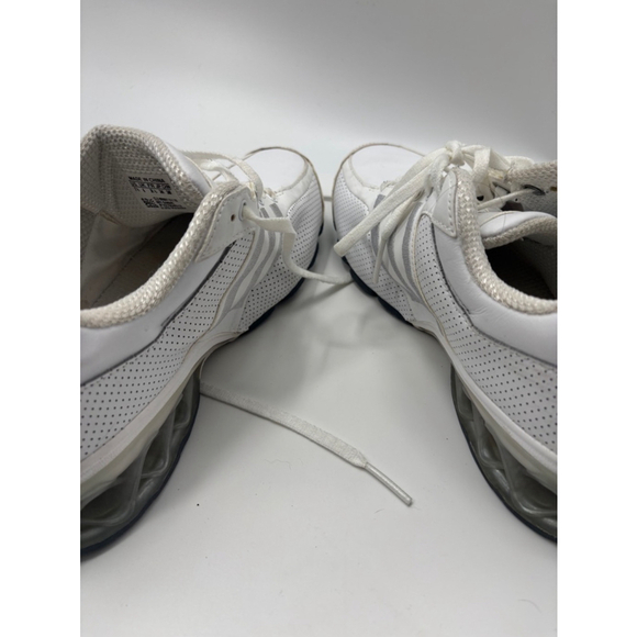 Women's Adidas Shoes, Size 7.5, White - Picture 7 of 10